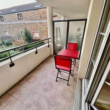 Le Sept Avec Parking, Transfert Apartment Vaires-sur-Marne Luaran gambar